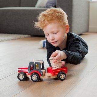 Tractor met aanhanger - hooibalen
